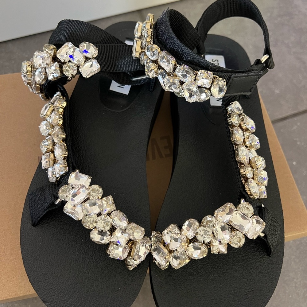 Steve Madden Black Sandals with Crystal Accents - Picture 7 of 10